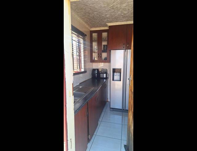 3 BEDROOM HOUSE FOR SALE IN SOSHANGUVE VV